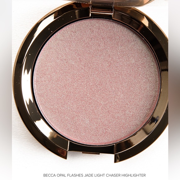 Becca Cosmetics Light Chaser Highlighter in Opal Flashes Jade - BNIB - Picture 3 of 16
